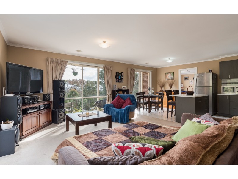 16a Gardner Parade, Mount Evelyn VIC 3796