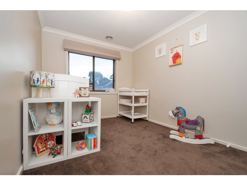 19a Cameron Road, Croydon VIC 3136