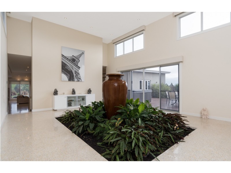 70 Sunset Drive, Chirnside Park VIC 3116