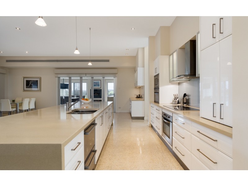 70 Sunset Drive, Chirnside Park VIC 3116