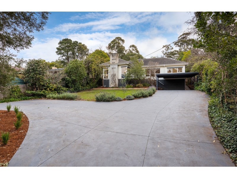 34 Gratten Road, Montrose VIC 3765