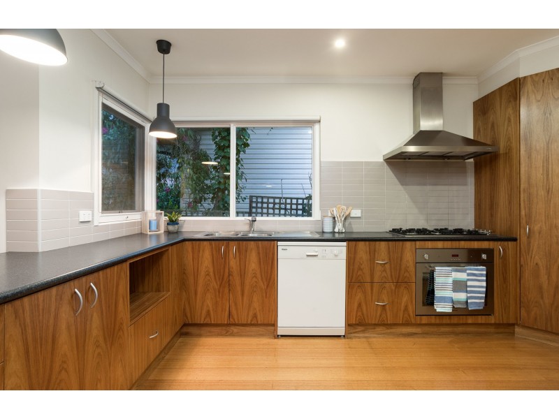 34 Gratten Road, Montrose VIC 3765