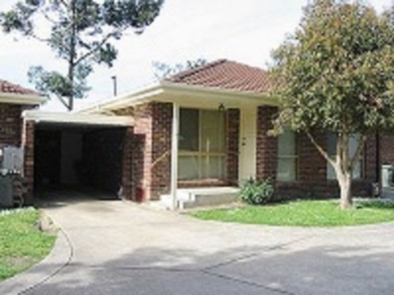 10/98 Sherlock Road, Mooroolbark VIC 3138