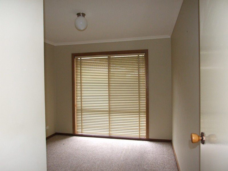 10/98 Sherlock Road, Mooroolbark VIC 3138