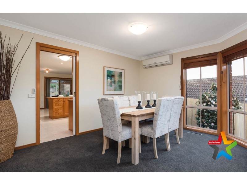 130 Lakeview Drive, Lilydale VIC 3140