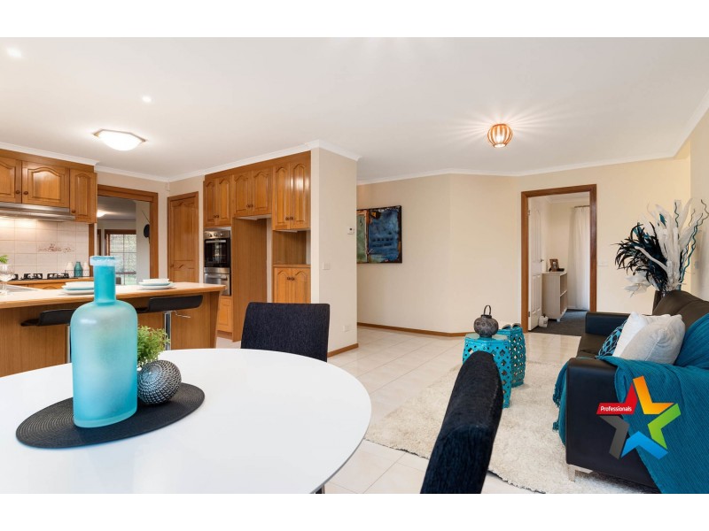 130 Lakeview Drive, Lilydale VIC 3140