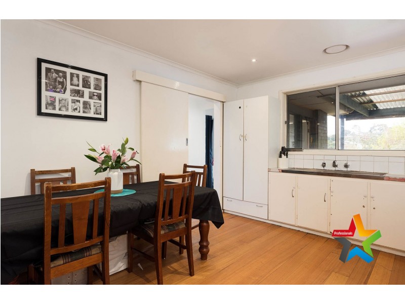319 Hull Road, Mooroolbark VIC 3138