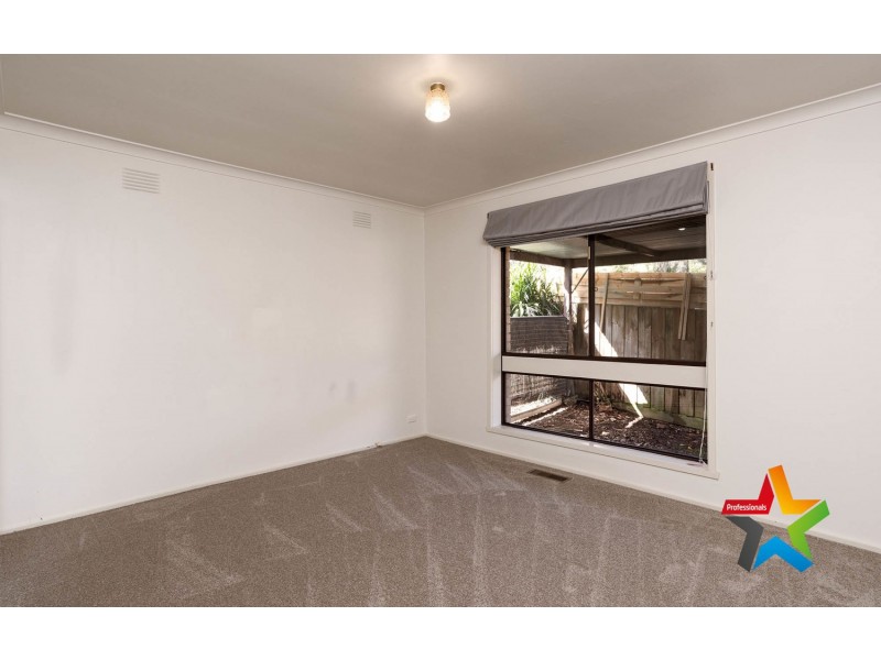 18 Connors Flat Road, Wandin North VIC 3139