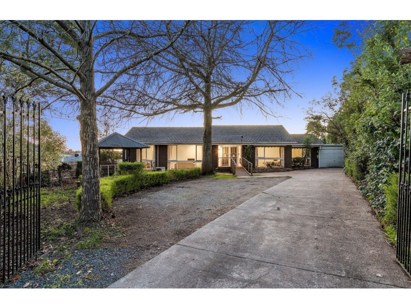 103 Hawthory Road, Kilsyth VIC 3137