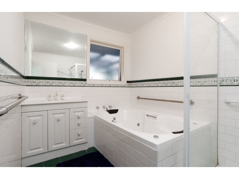 103 Hawthory Road, Kilsyth VIC 3137