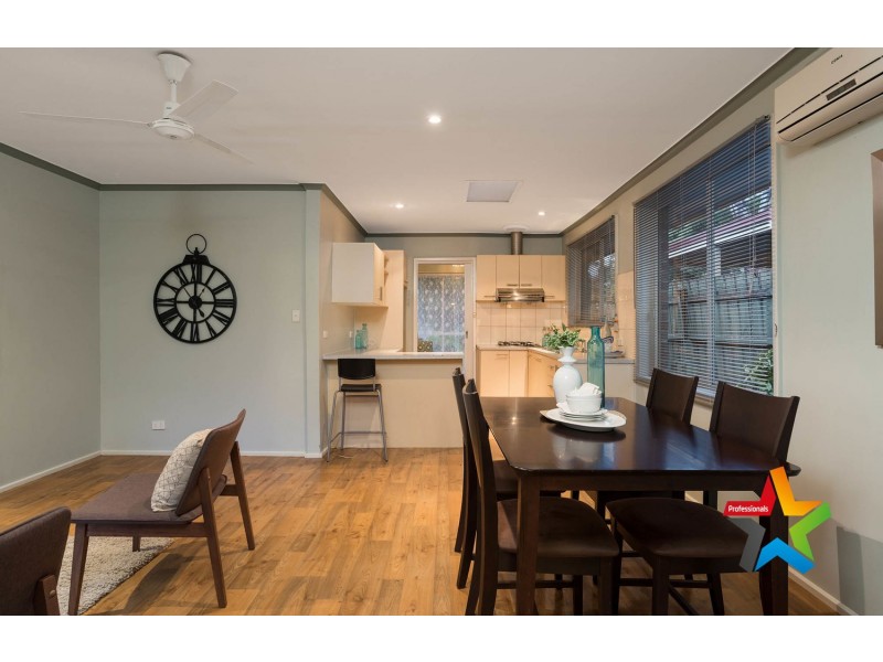 9 Arkarra Court, Mooroolbark VIC 3138