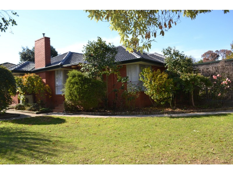 1 Shield Court, Kilsyth VIC 3137