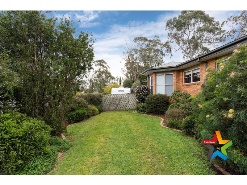9 Christa Court, Lilydale VIC 3140