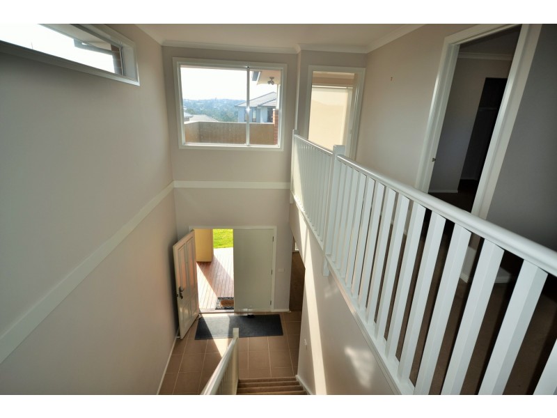 36 The Range Boulevard, Croydon VIC 3136