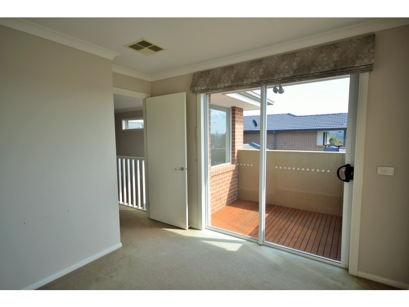 36 The Range Boulevard, Croydon VIC 3136
