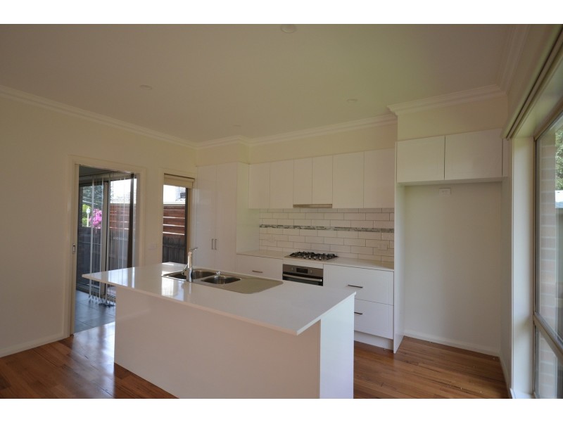 1/6 Cameron Court, Kilsyth VIC 3137