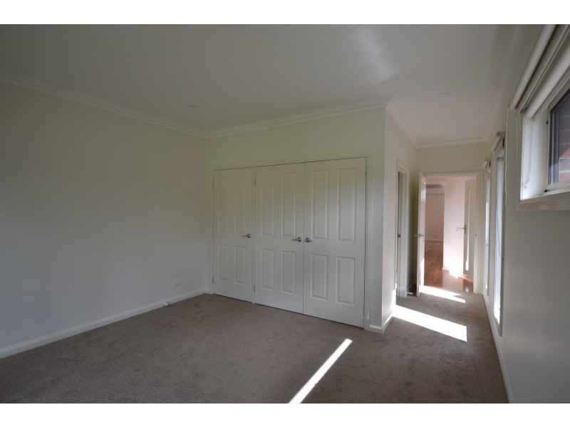 1/6 Cameron Court, Kilsyth VIC 3137