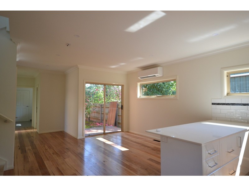 3/6 Cameron Court, Kilsyth VIC 3137