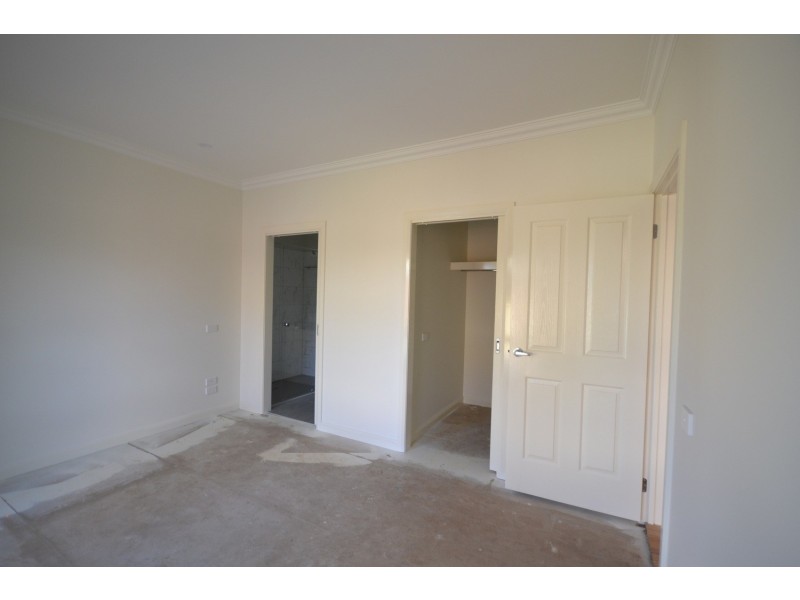 3/6 Cameron Court, Kilsyth VIC 3137