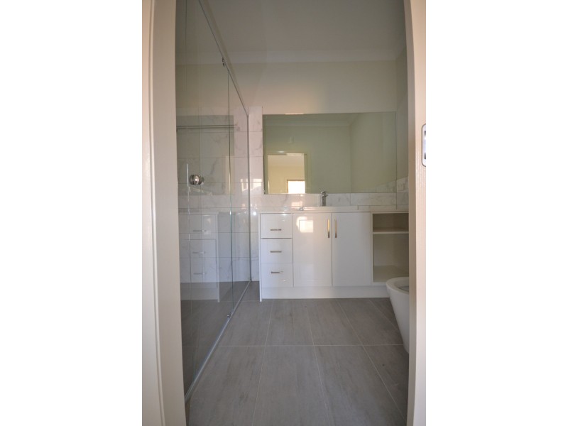 3/6 Cameron Court, Kilsyth VIC 3137