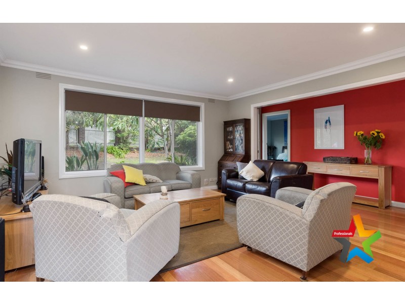 255 Hull Road, Mooroolbark VIC 3138