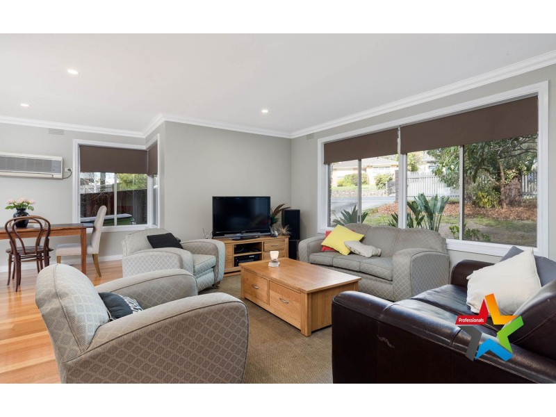 255 Hull Road, Mooroolbark VIC 3138