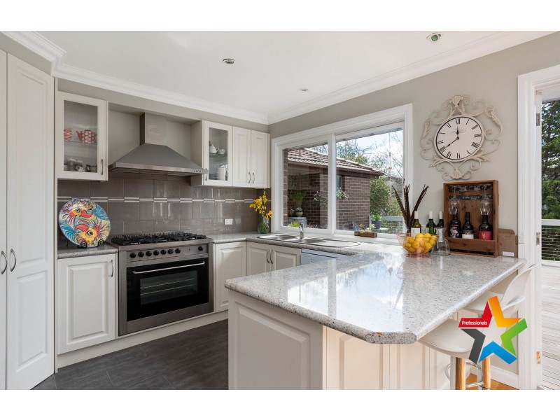 255 Hull Road, Mooroolbark VIC 3138