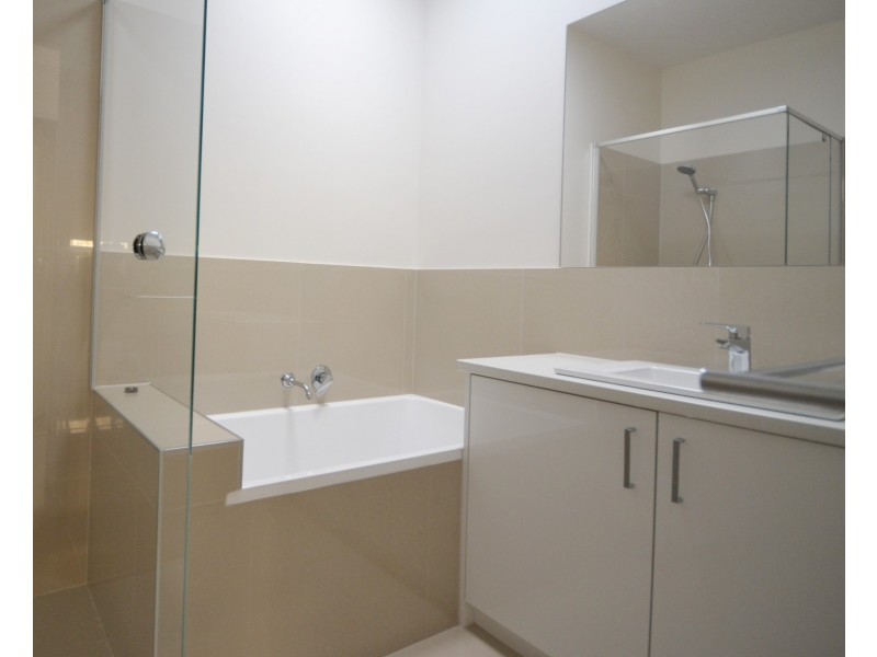 30A Zina Grove, Mooroolbark VIC 3138