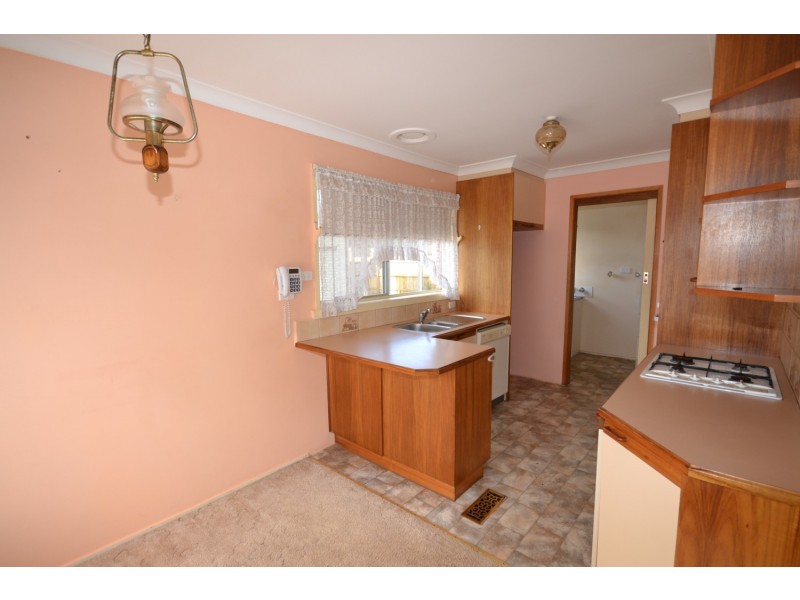 30 Zina Grove, Mooroolbark VIC 3138