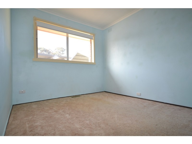 30 Zina Grove, Mooroolbark VIC 3138