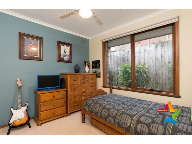 5 Ross Pincott Drive, Mooroolbark VIC 3138