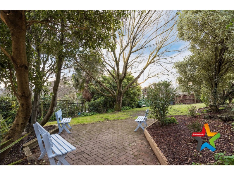5 Ross Pincott Drive, Mooroolbark VIC 3138