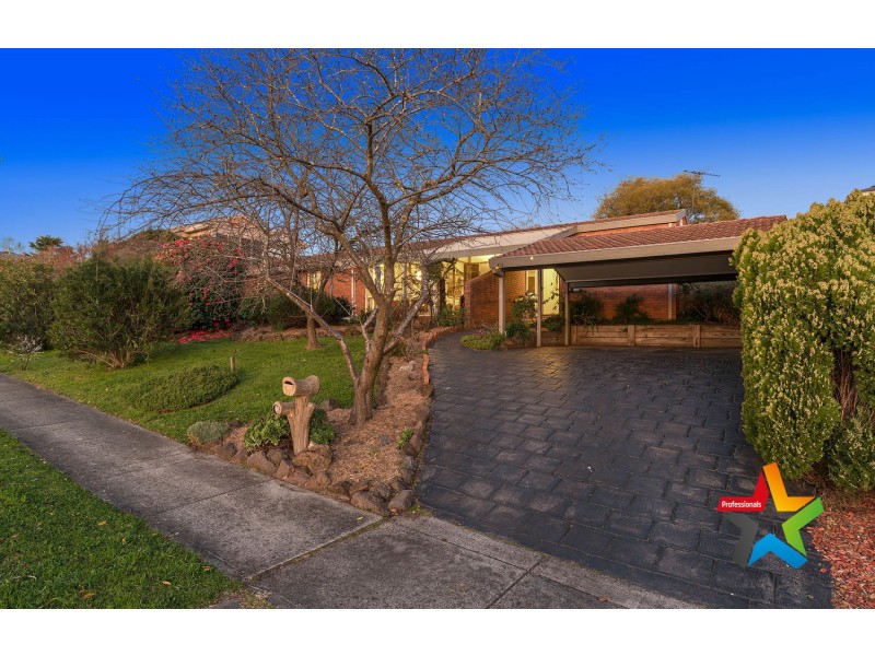 182 Hayrick Lane, Mooroolbark VIC 3138