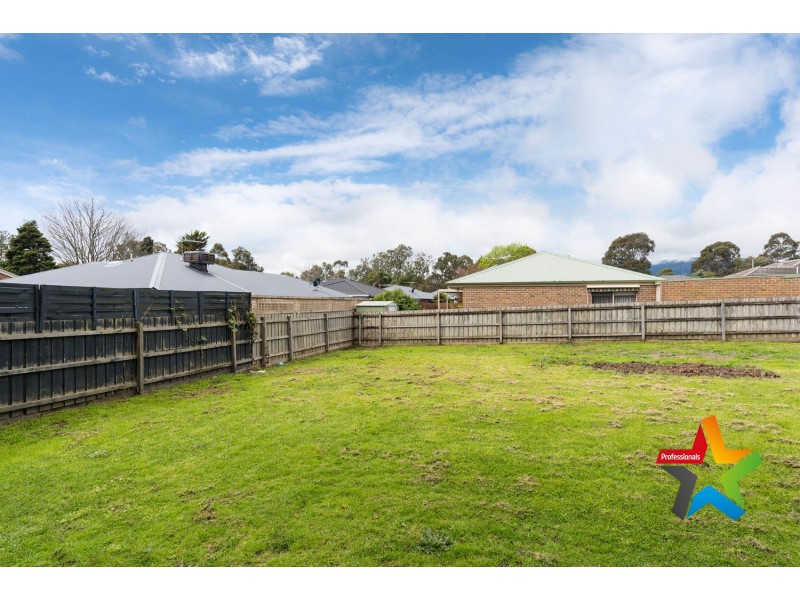 Lot 2, 35 Barclay Avenue, Croydon VIC 3136