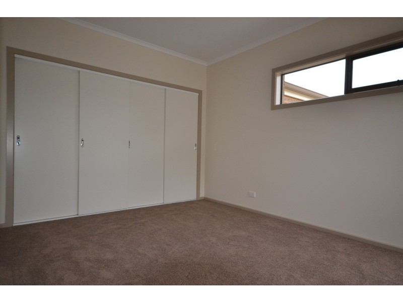 2/5 Alex Court, Mooroolbark VIC 3138