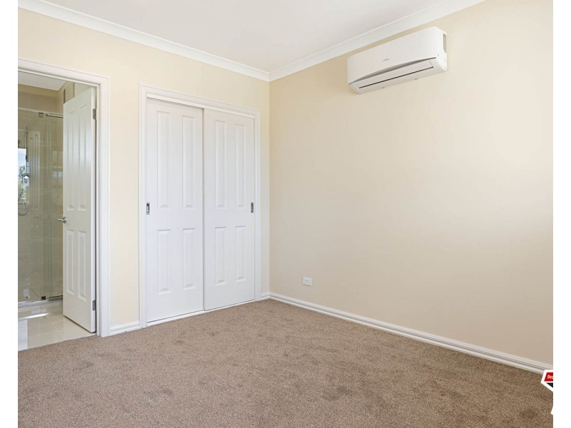 5 & 6/36 Jackson Street, Croydon VIC 3136