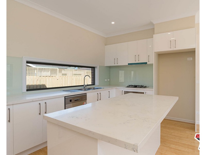 5 & 6/36 Jackson Street, Croydon VIC 3136