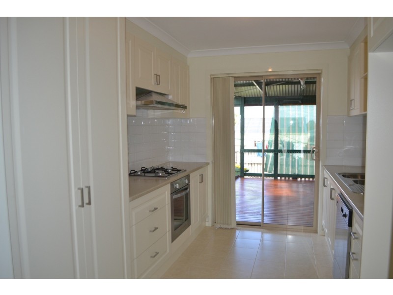 65 Country Club Drive, Chirnside Park VIC 3116