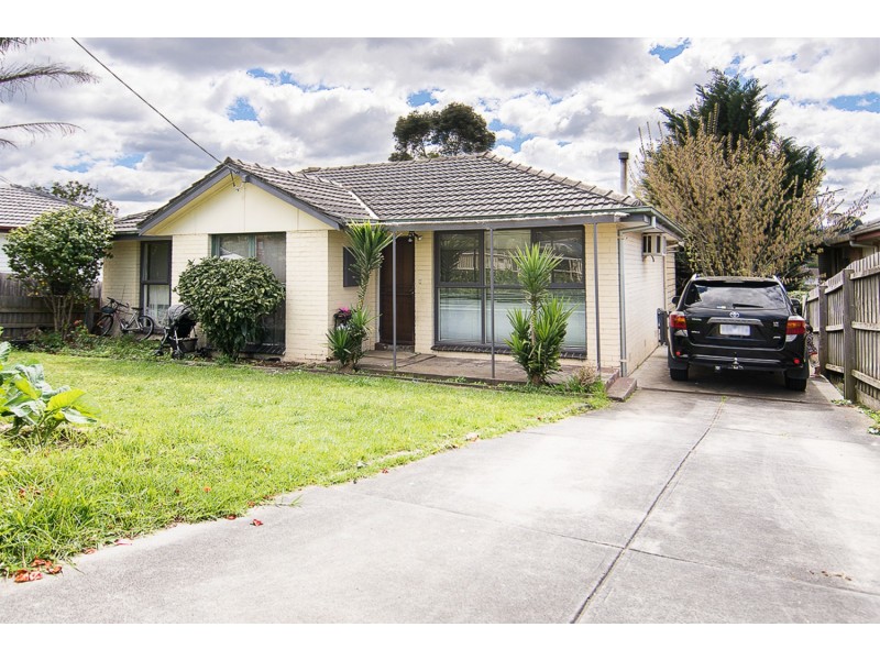 15 Sheldon Avenue, Mooroolbark VIC 3138