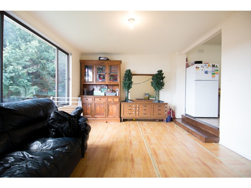15 Sheldon Avenue, Mooroolbark VIC 3138