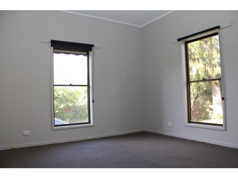 10 Acorn Grove, Mooroolbark VIC 3138