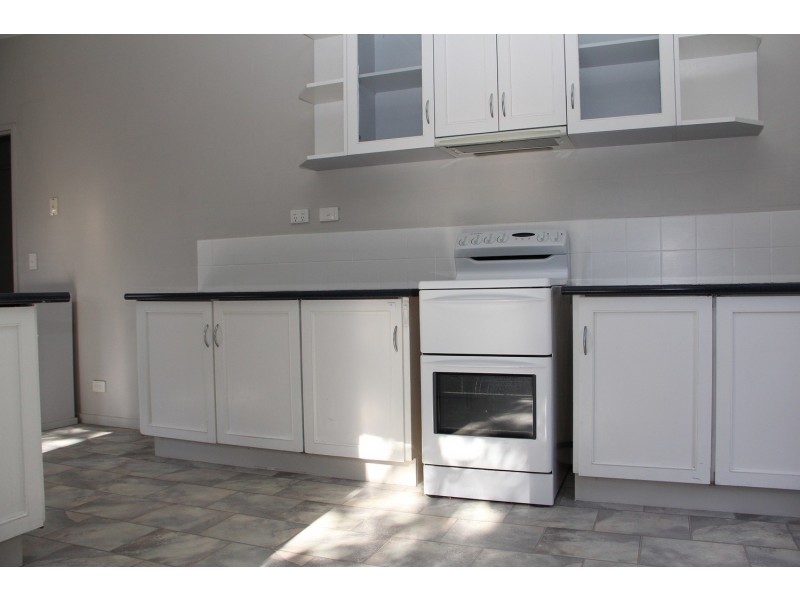 10 Acorn Grove, Mooroolbark VIC 3138