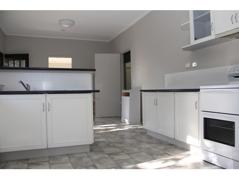 10 Acorn Grove, Mooroolbark VIC 3138