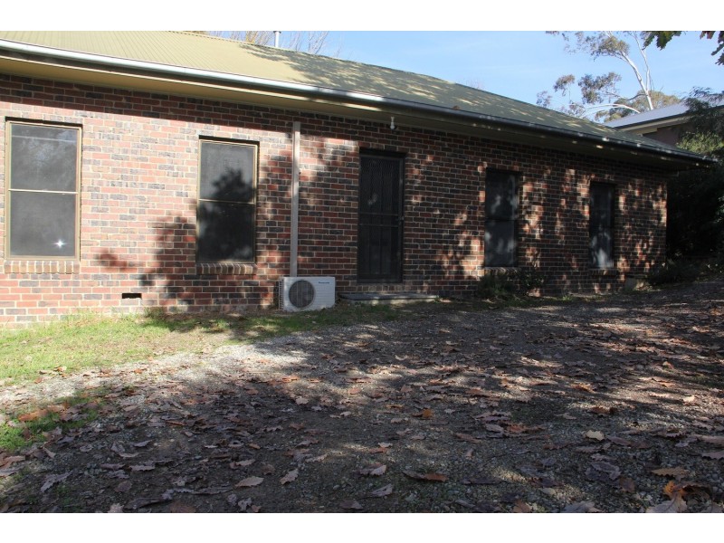 10 Acorn Grove, Mooroolbark VIC 3138