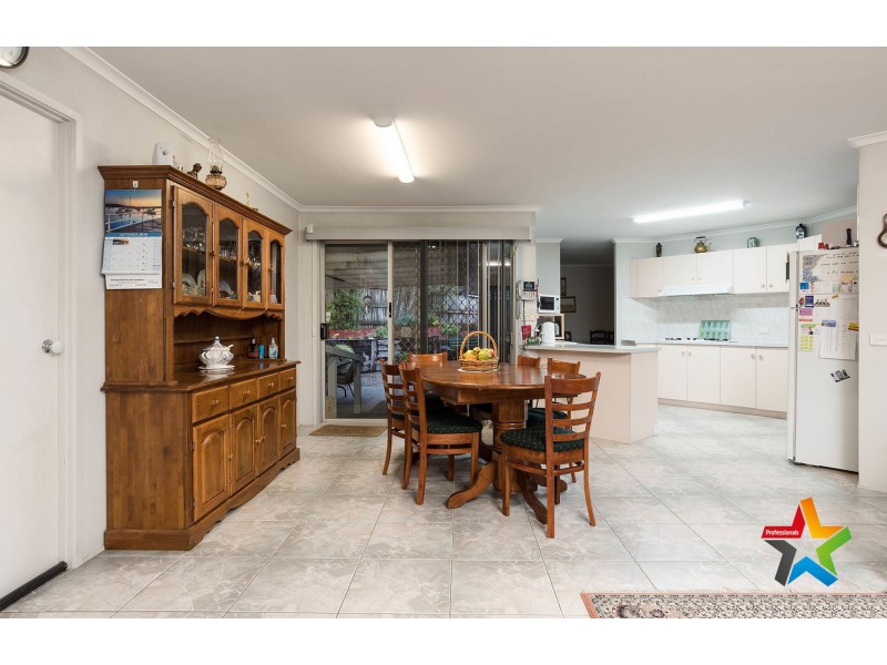 22 The Circuit, Lilydale VIC 3140