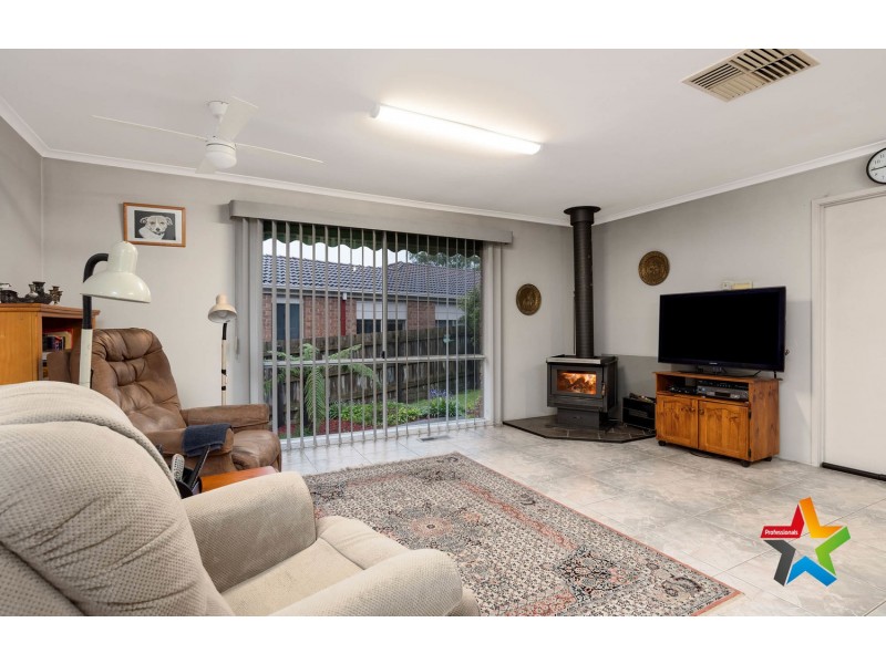 22 The Circuit, Lilydale VIC 3140