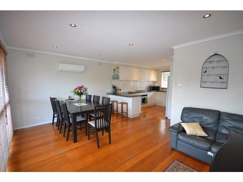 71 Cardigan Road, Mooroolbark VIC 3138