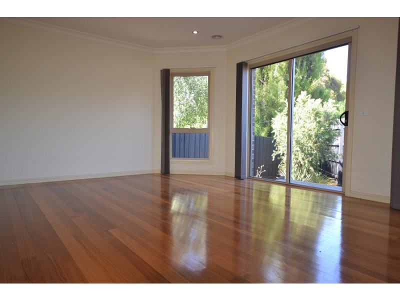 5/4-6 Cambridge Road, Mooroolbark VIC 3138