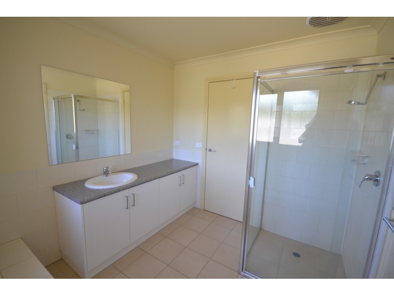 5/4-6 Cambridge Road, Mooroolbark VIC 3138