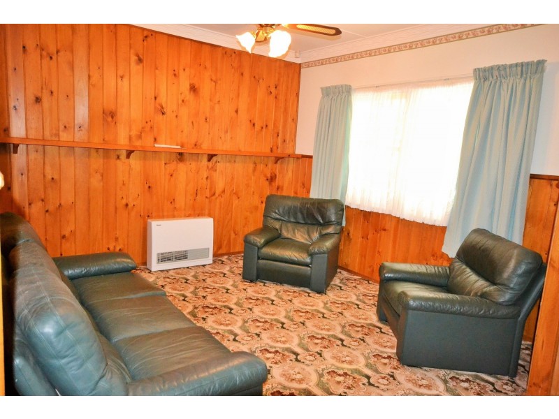 20 School Road, Silvan VIC 3795